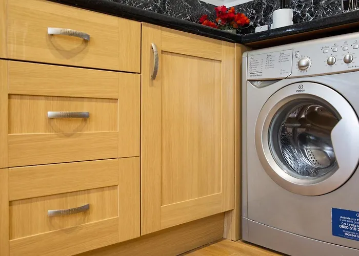 Velvet 2-Bedroom Apartment, Clockhouse, Hoddesdon