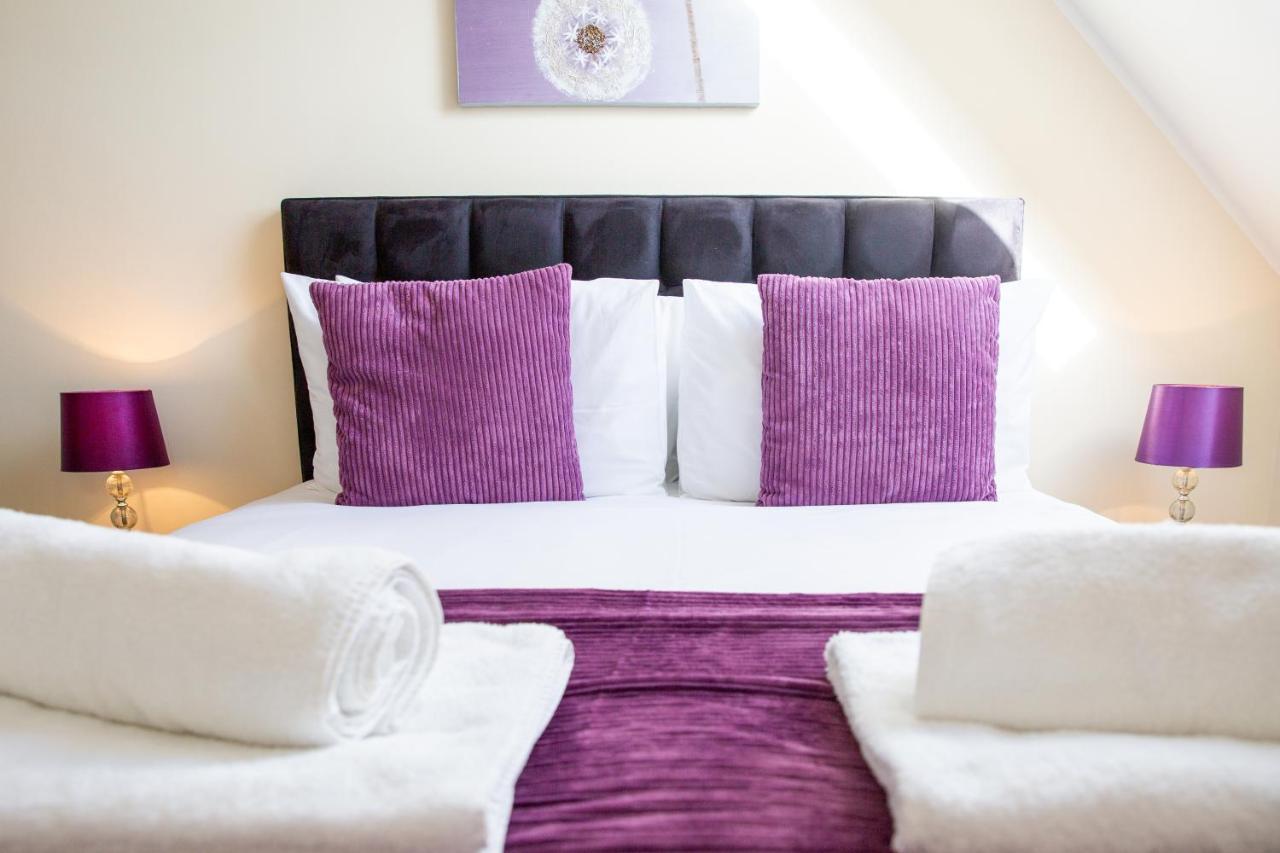 Velvet 2-bedroom Apartment, Clockhouse, Apartment Hoddesdon
